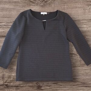 Calvin Klein Women's 3/4 Sleeve Ribbed Dress Shirt - Medium